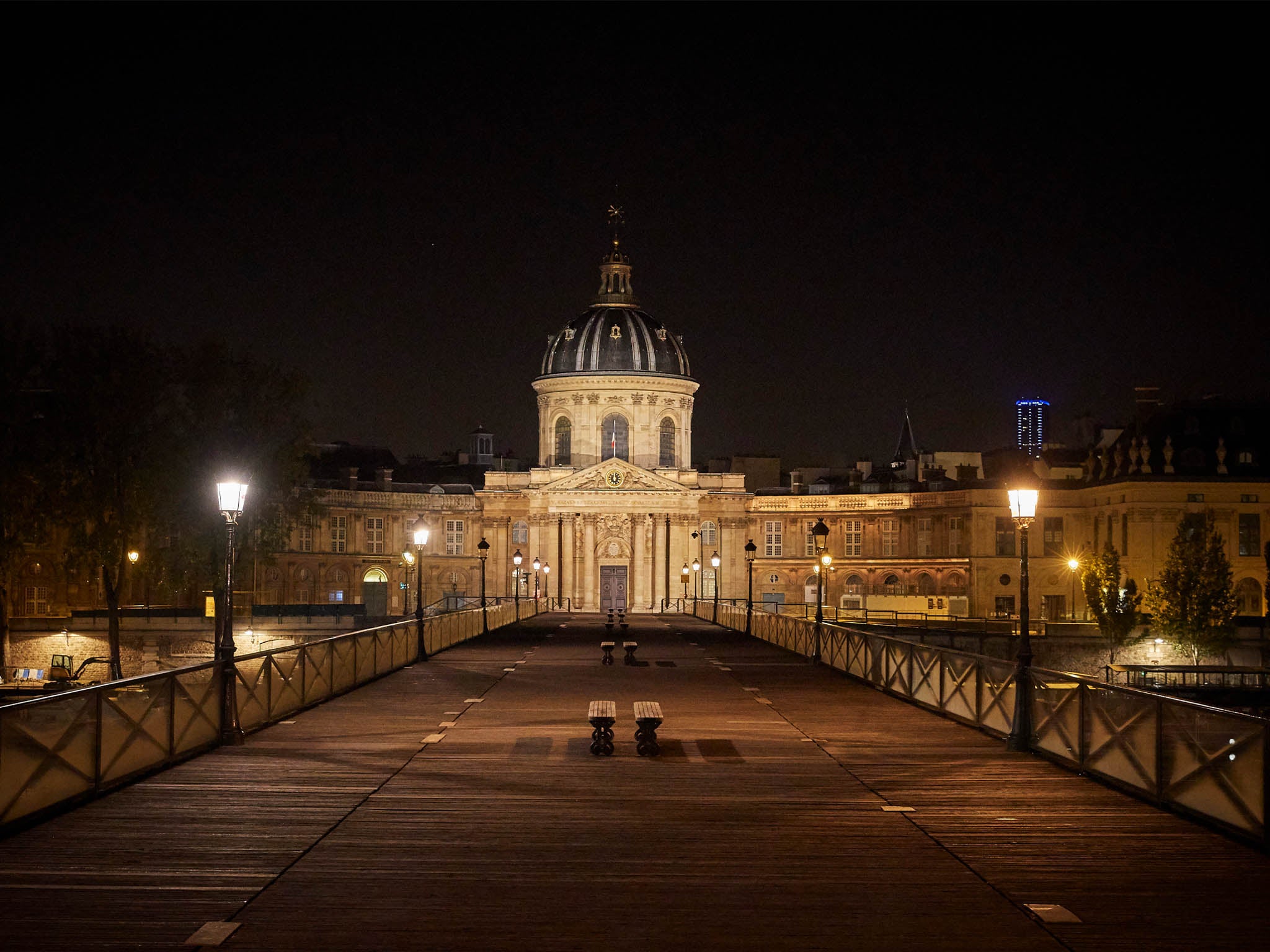 Deserted streets in Paris as French coronavirus curfew comes in The